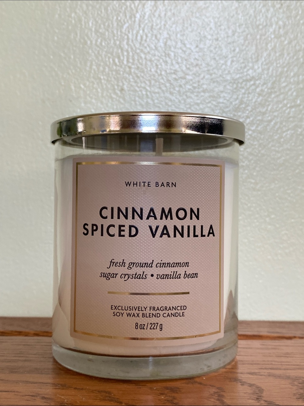 White Barn Cinnamon Spiced Vanilla Candle NWT Soy Wax Blend
